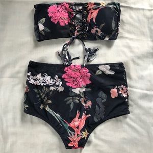 Zaful Lace Up Floral Tassel Bandeau
